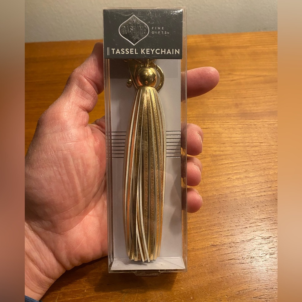 Dashing Fine Gifts Tassel Key Chain Gold NWT